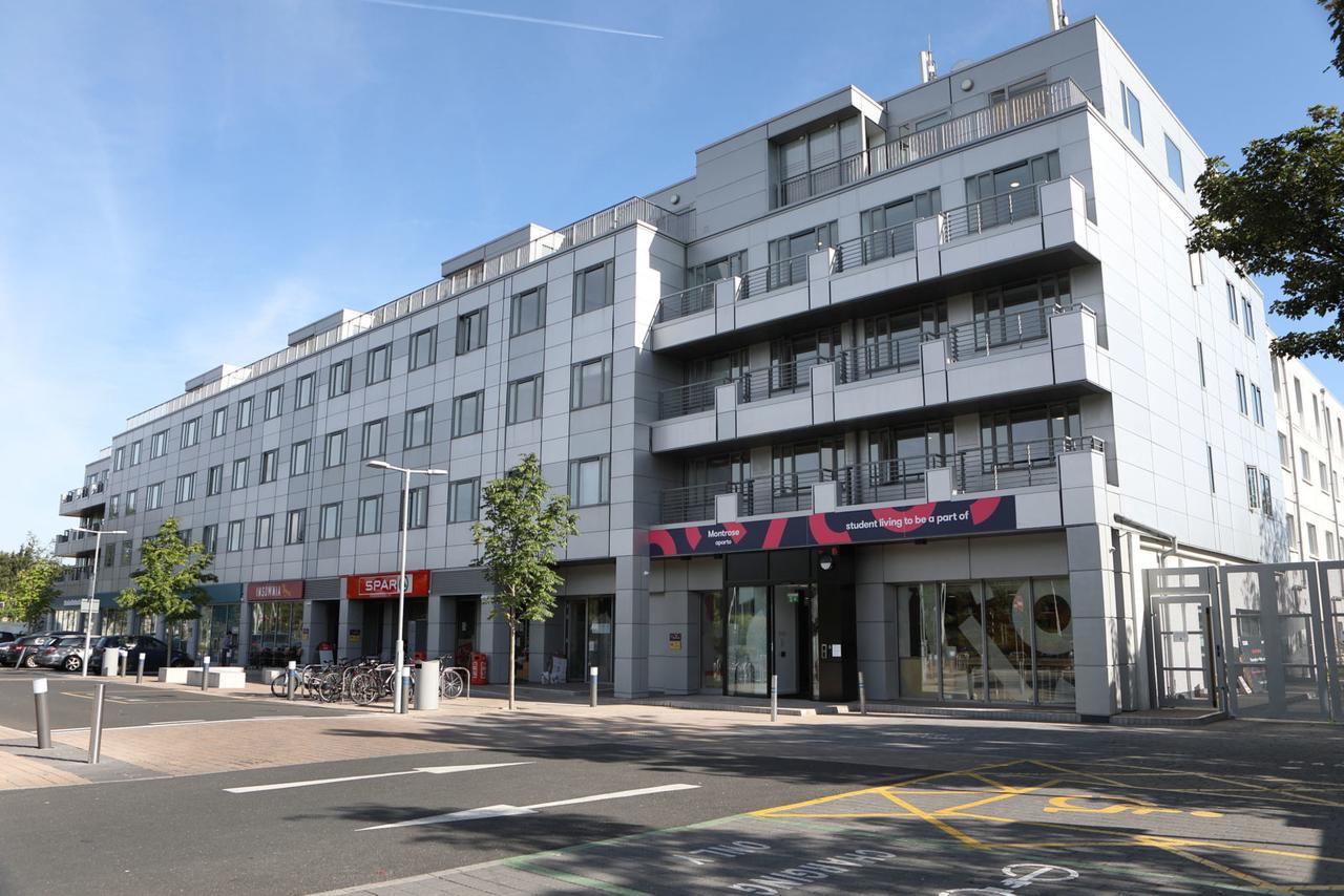 Aparto - Montrose Booterstown Екстер'єр фото