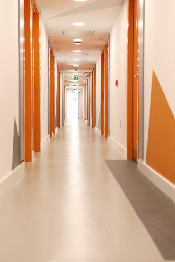 Aparto - Montrose Booterstown Екстер'єр фото