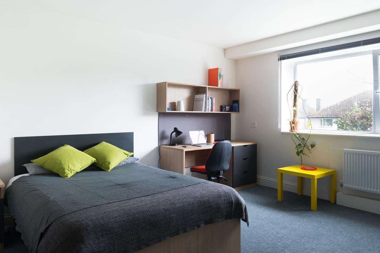 Aparto - Montrose Booterstown Екстер'єр фото