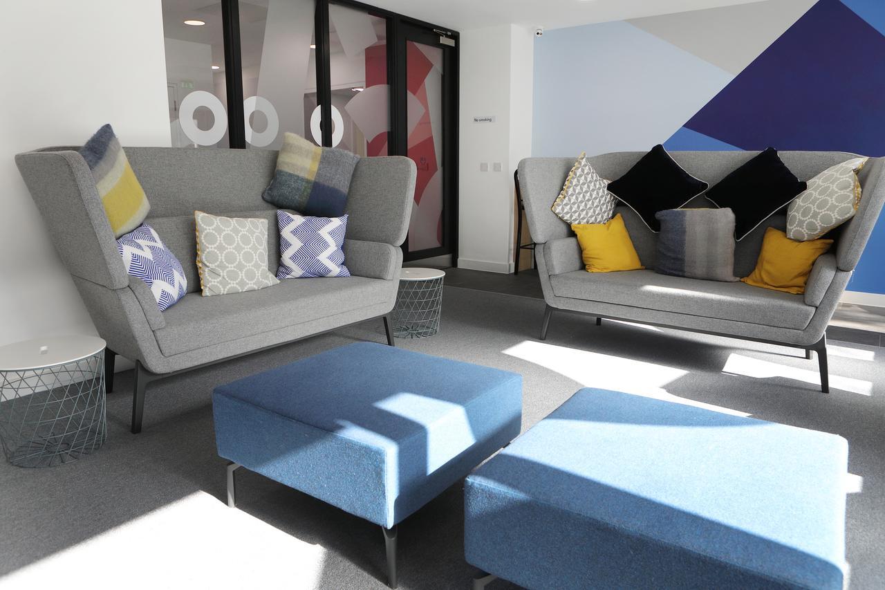 Aparto - Montrose Booterstown Екстер'єр фото